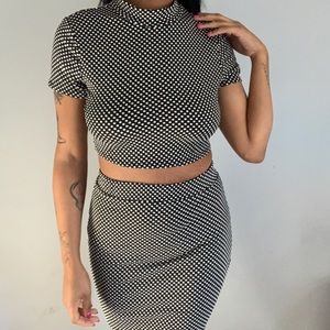 FOREVER 21 - Black & White polka dot dress (lightly used)